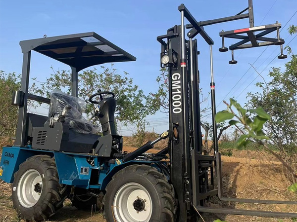 Understanding the Crucial Role of Beekeeping forklift